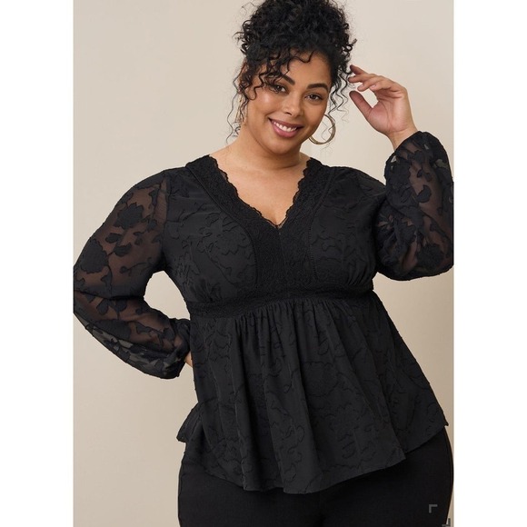 torrid Tops - NWT Torrid Clip Floral Long Sleeve Babydoll Top Black Lace Chiffon Size 3
